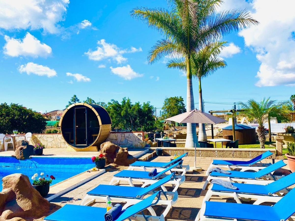 Amani Suite Con Jacuzzi Climatizado Y Piscina Buzanada エクステリア 写真