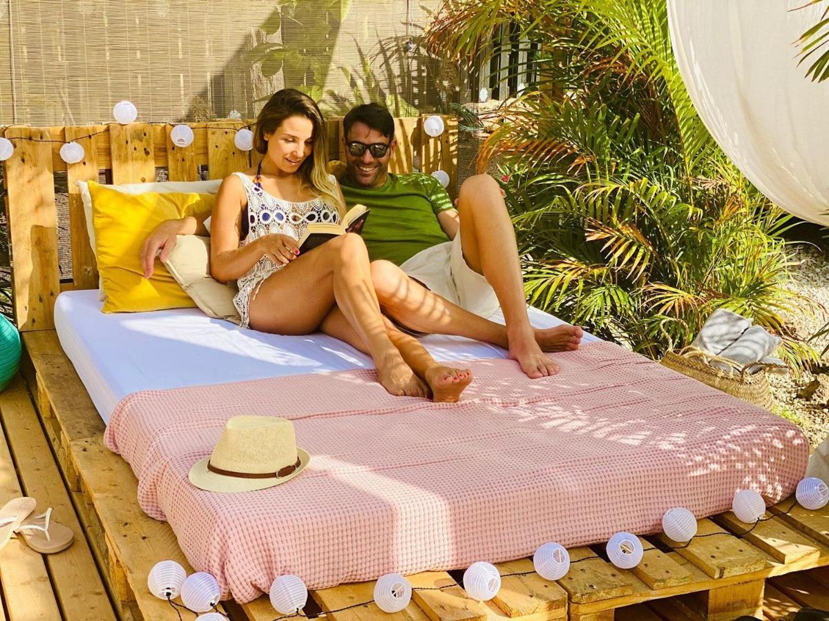 Amani Suite Con Jacuzzi Climatizado Y Piscina Buzanada エクステリア 写真