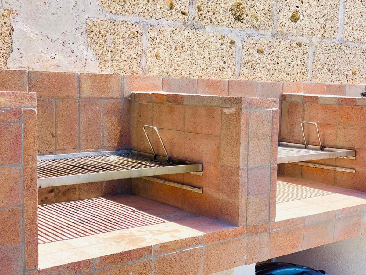 Amani Suite Con Jacuzzi Climatizado Y Piscina Buzanada エクステリア 写真