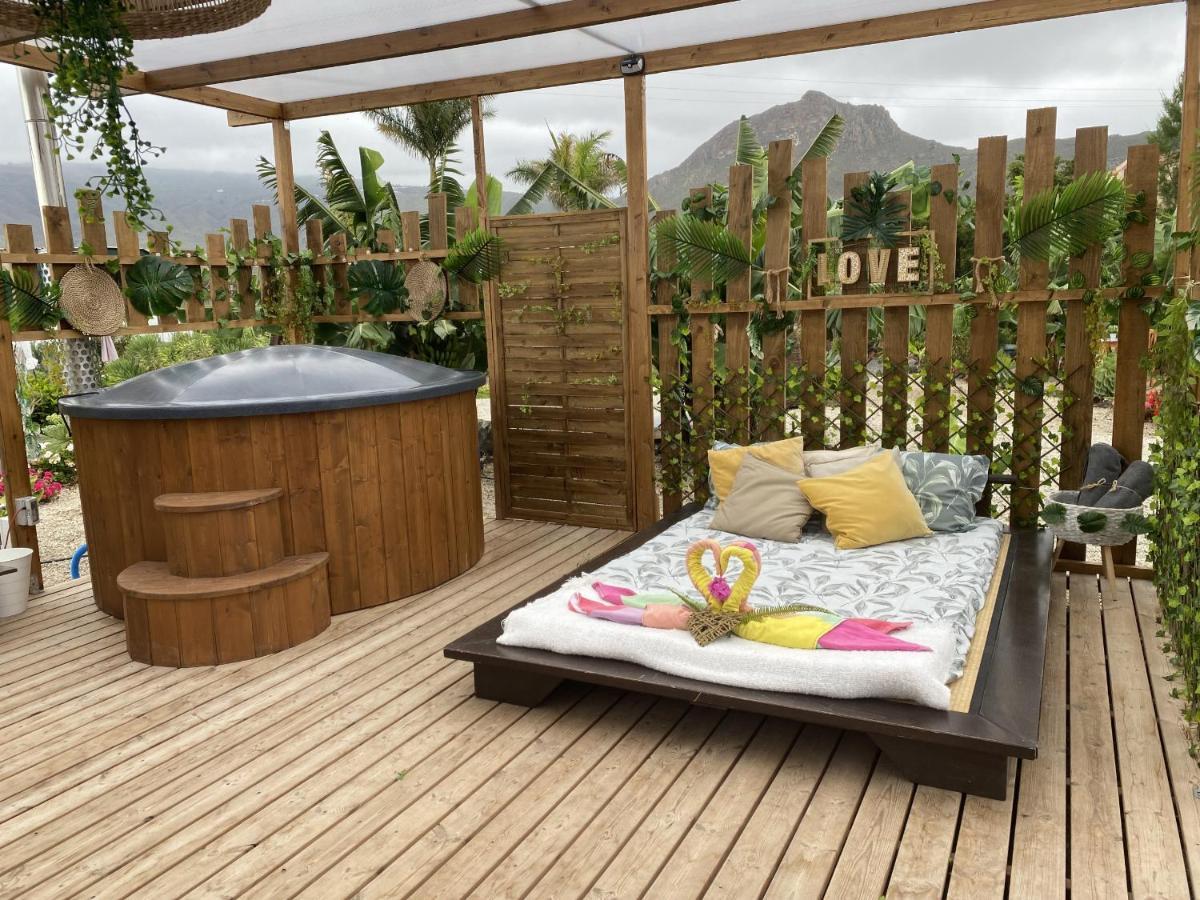Amani Suite Con Jacuzzi Climatizado Y Piscina Buzanada エクステリア 写真