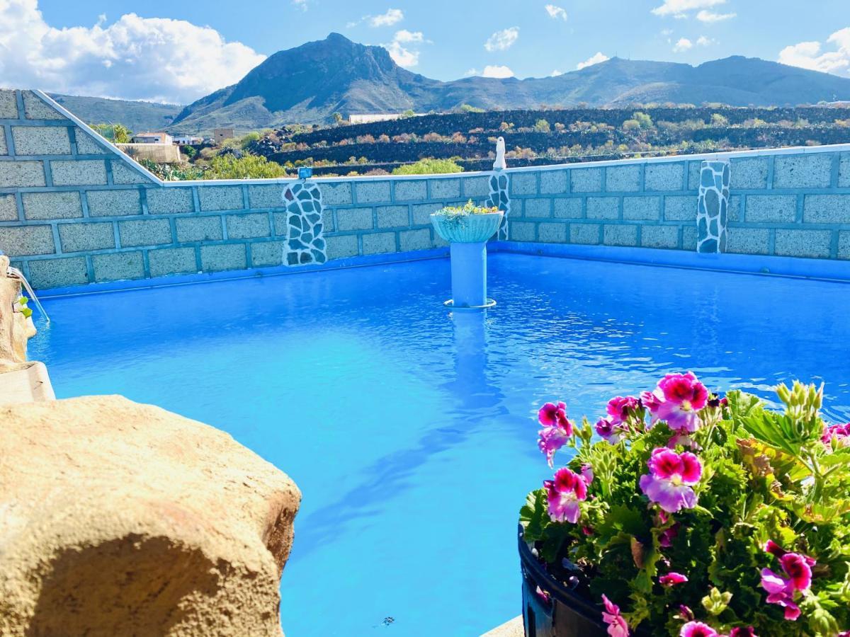 Amani Suite Con Jacuzzi Climatizado Y Piscina Buzanada エクステリア 写真