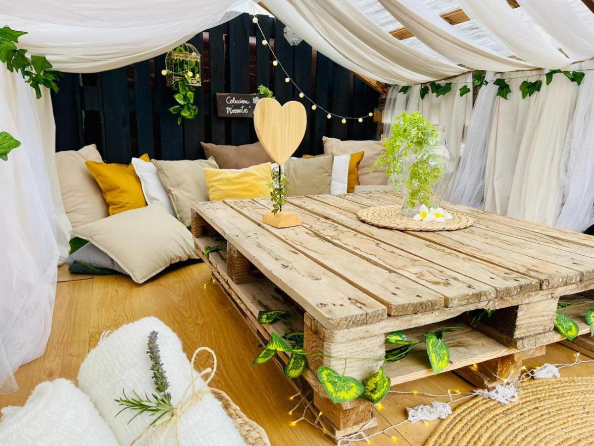 Amani Suite Con Jacuzzi Climatizado Y Piscina Buzanada エクステリア 写真